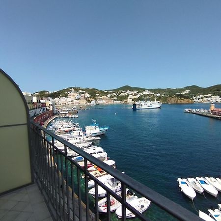 Hotel Mari Ponza Exterior foto