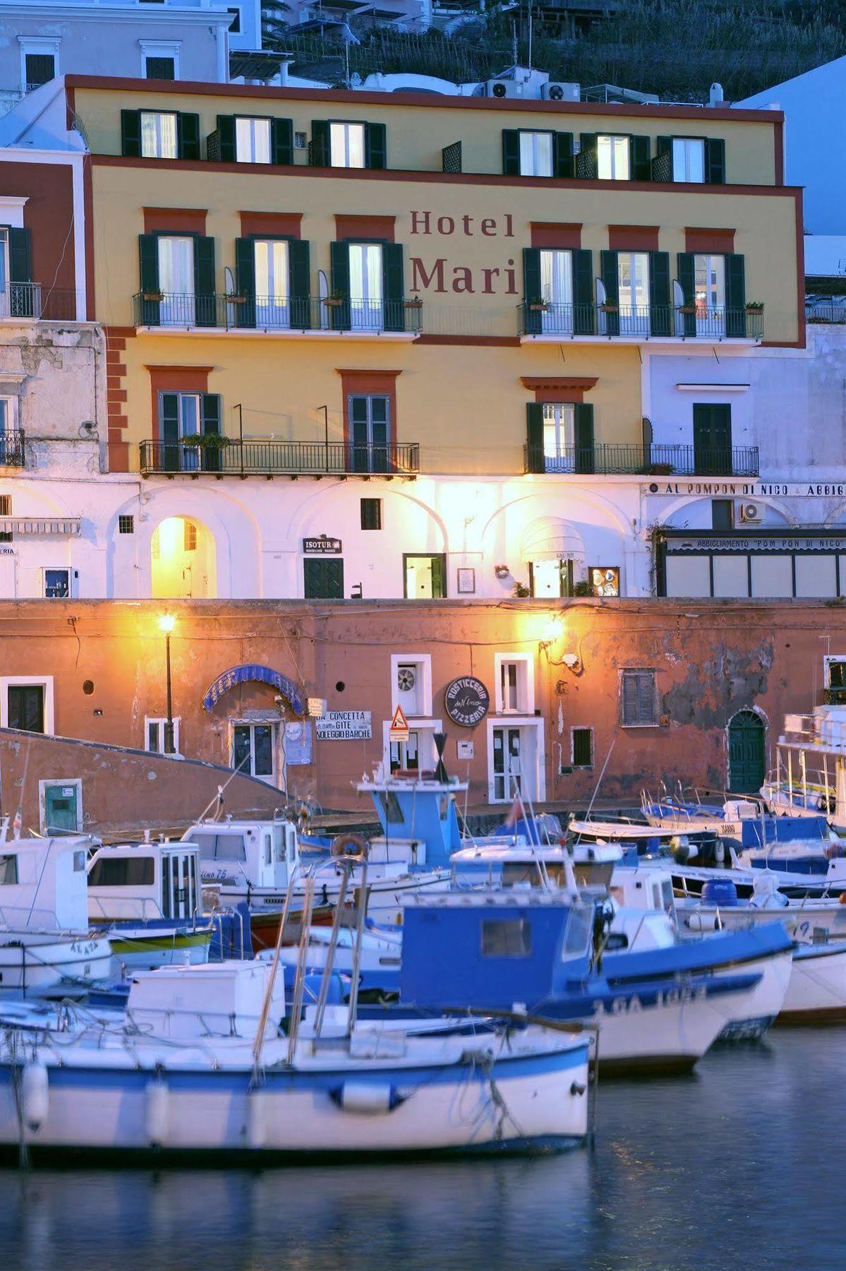 Hotel Mari Ponza Exterior foto